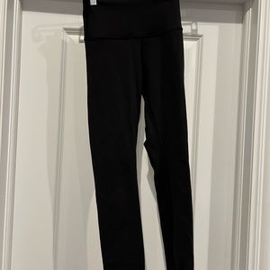 Lulu shear ribbon side legging!